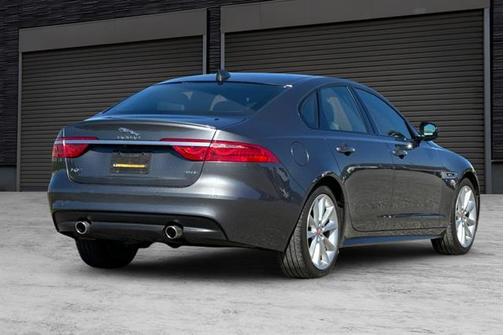 2016 Jaguar XF 35t R-Sport
