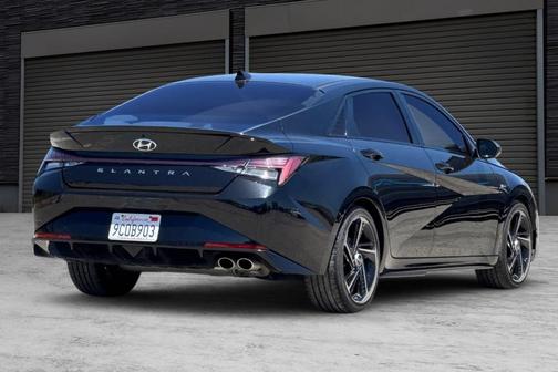 Phantom Black 2022 Hyundai ELANTRA N Line