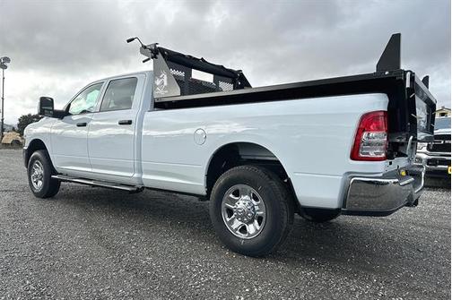 Bright White Clearcoat 2024 RAM 2500 Tradesman