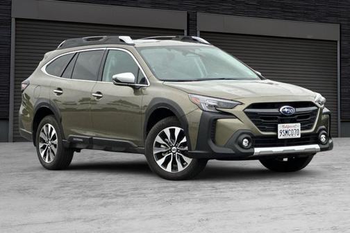 2025 Subaru Outback Touring XT
