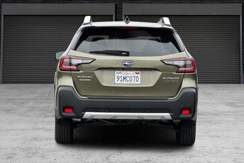 2025 Subaru Outback Touring XT