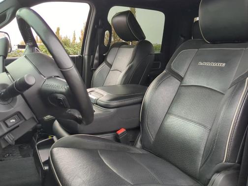 2019 RAM 3500 Laramie