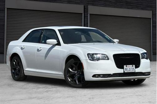 2023 Chrysler 300 S