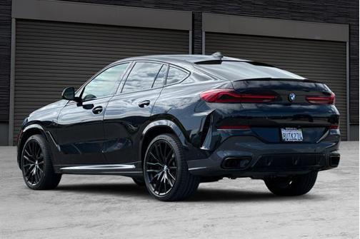 2021 BMW X6 xDrive40i