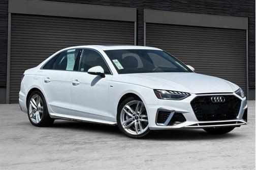 2023 Audi A4 45 S line Premium Plus