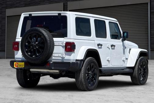 Bright White Clearcoat 2025 Jeep Wrangler 4xe Sahara