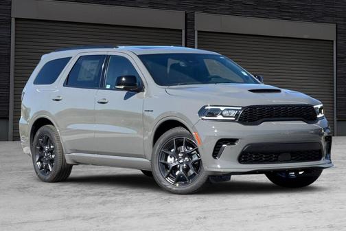Destroyer Gray Clearcoat 2026 Dodge Durango GT Plus HEMI V8
