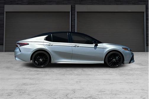 2024 Toyota Camry Hybrid XSE