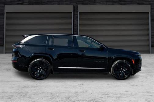 2025 Jeep Wagoneer S Launch Edition