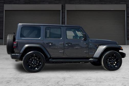 Granite Crystal Clearcoat Metallic 2025 Jeep Wrangler 4xe Sahara