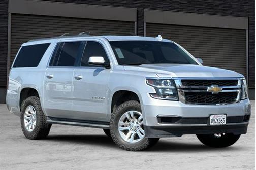 2017 Chevrolet Suburban LT