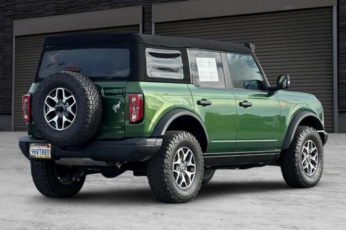 2023 Ford Bronco Badlands