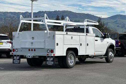 2026 RAM 3500 Tradesman/Big Horn