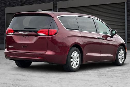 2018 Chrysler Pacifica L