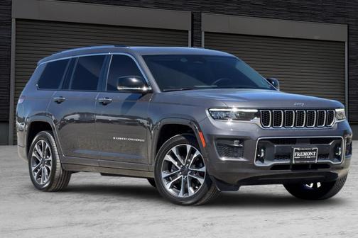 Metallic 2021 Jeep Grand Cherokee L Overland