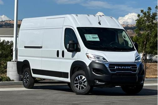2026 RAM ProMaster 3500 High Roof
