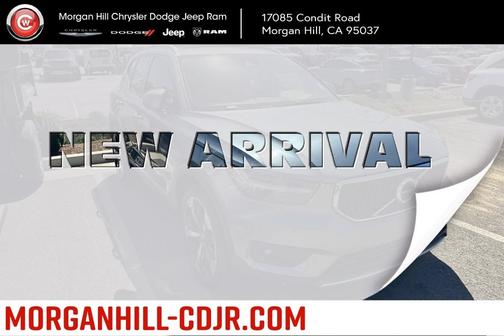 2019 Volvo XC40 T5 Momentum