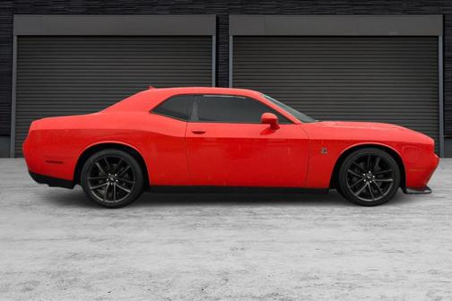 Go Mango! 2019 Dodge Challenger R/T Scat Pack