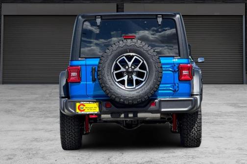 Hydro Blue Pearl 2026 Jeep Wrangler Rubicon