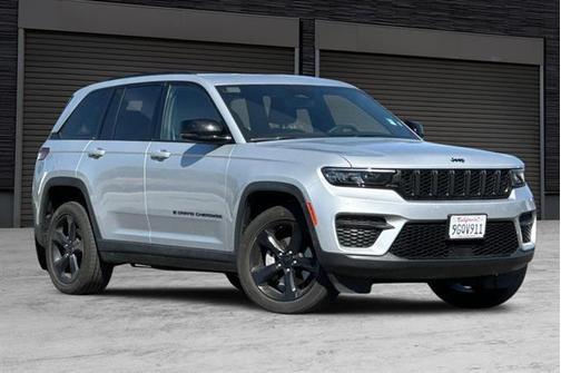 2023 Jeep Grand Cherokee Altitude