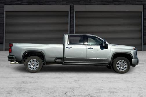 2024 Chevrolet Silverado 3500 High Country