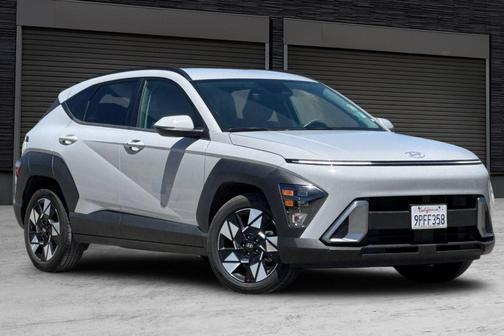 Cyber Gray Metallic 2025 Hyundai KONA SEL