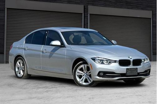 2017 BMW 330 i