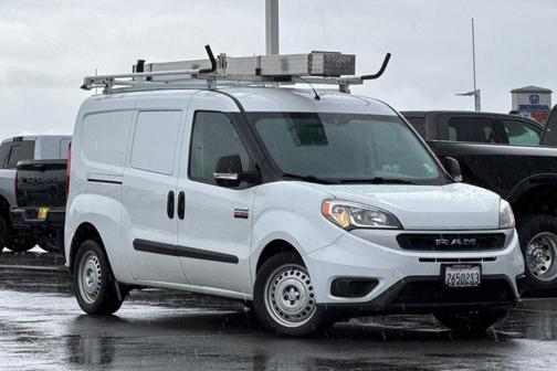 Bright White 2022 RAM ProMaster City Base