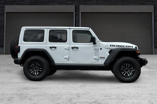 Bright White Clearcoat 2026 Jeep Wrangler Rubicon