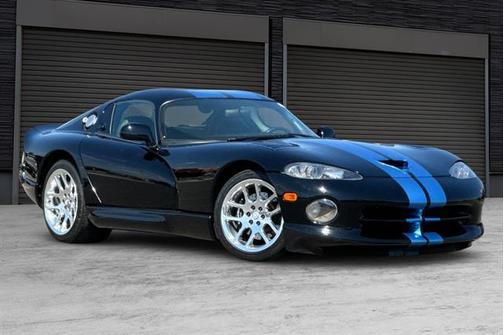 1997 Dodge Viper GTS