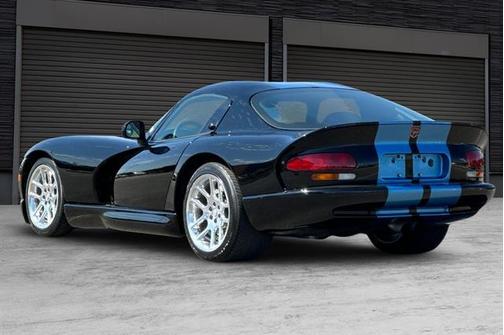 1997 Dodge Viper GTS