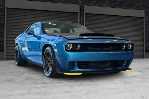B5 Blue Pearlcoat 2023 Dodge Challenger SRT Hellcat