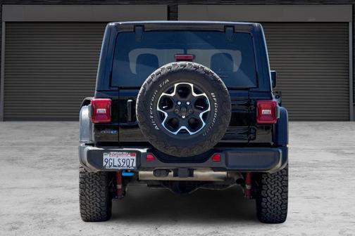Black Clearcoat 2022 Jeep Wrangler Unlimited 4xe Rubicon