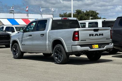 Silver Zynith 2026 RAM 1500 Big Horn/Lone Star