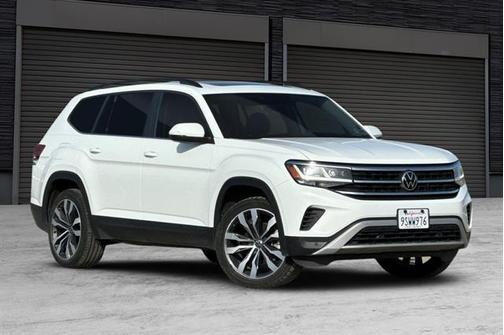 2022 Volkswagen Atlas 3.6L SE w/Technology
