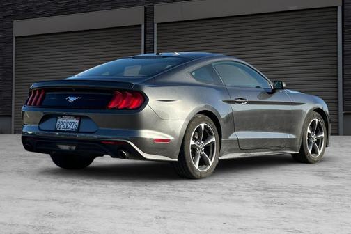 2020 Ford Mustang EcoBoost