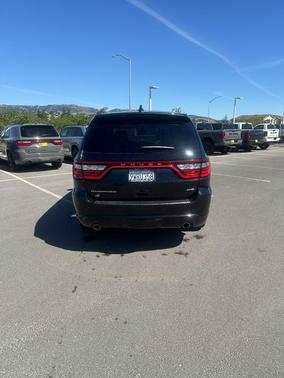 DB Black Crystal Clearcoat 2026 Dodge Durango GT HEMI V8