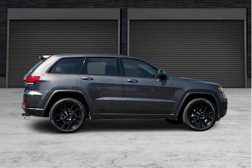 2021 Jeep Grand Cherokee Laredo