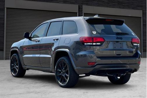 2021 Jeep Grand Cherokee Laredo
