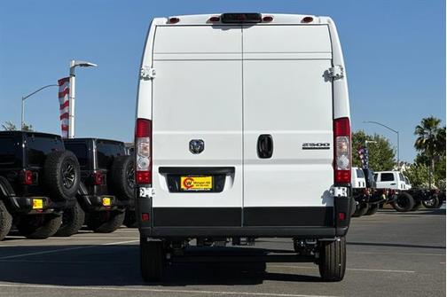2026 RAM ProMaster 2500 High Roof