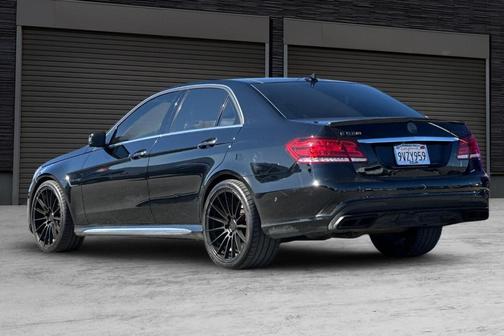 2015 Mercedes-Benz E-Class E 63 AMG S-Model 4MATIC