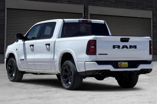 Bright White Clearcoat 2026 RAM 1500 Big Horn/Lone Star