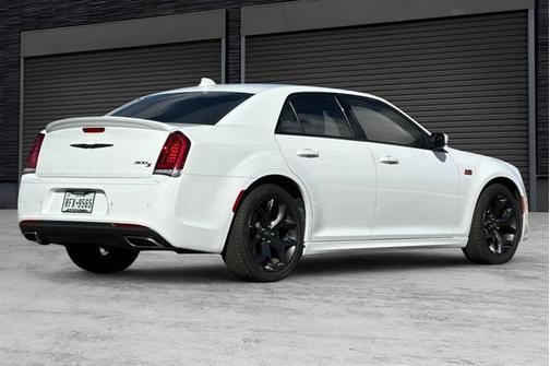 2021 Chrysler 300 S