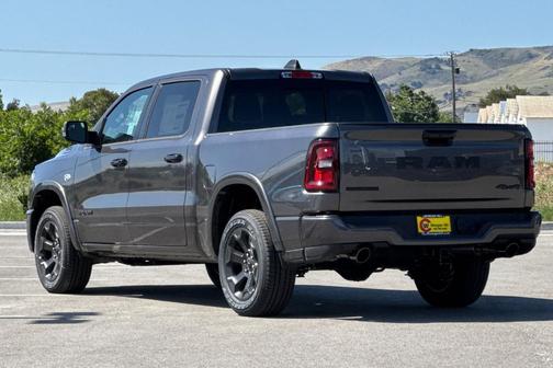 Granite Crystal Clearcoat Metallic 2026 RAM 1500 Big Horn/Lone Star
