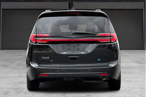2021 Chrysler Pacifica Hybrid Limited