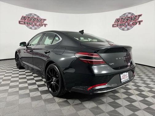 2023 Genesis G70 2.0T AWD
