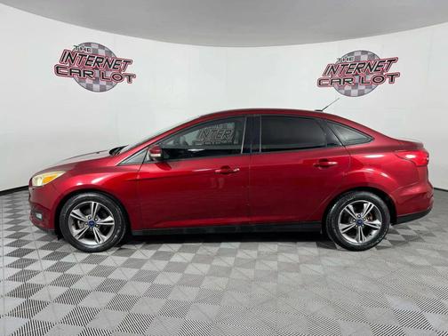 Red 2017 Ford Focus SE