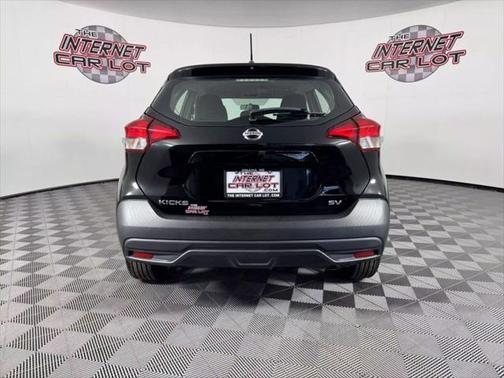 2019 Nissan Kicks SV