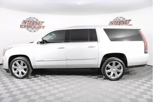 2020 Cadillac Escalade ESV Sport
