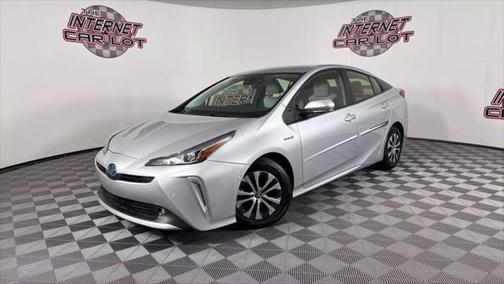 2022 Toyota Prius XLE